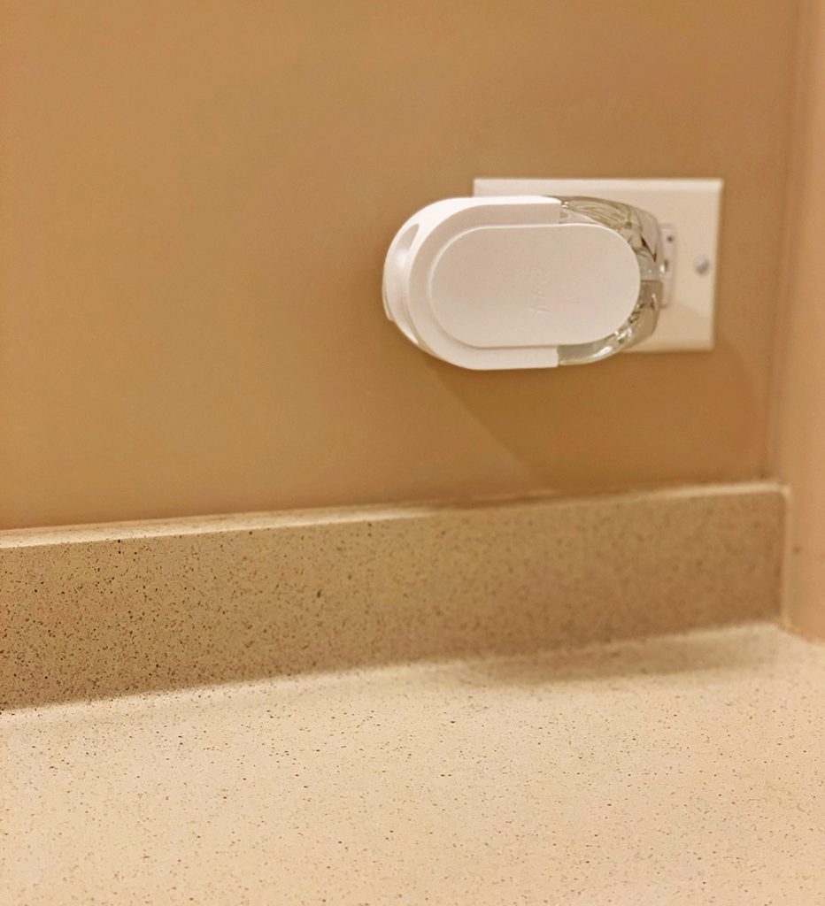 What You Didn’t Know About Your Air Freshener: Plug-Ins Can Peel Away Paint!
